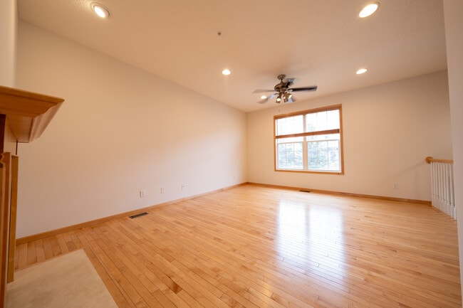 Building Photo - 15579 Junegrass Ln