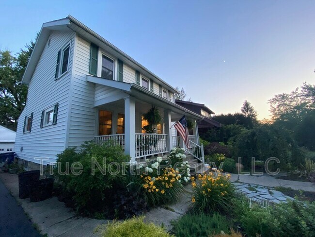 Foto del edificio - 43 Northridge Rd