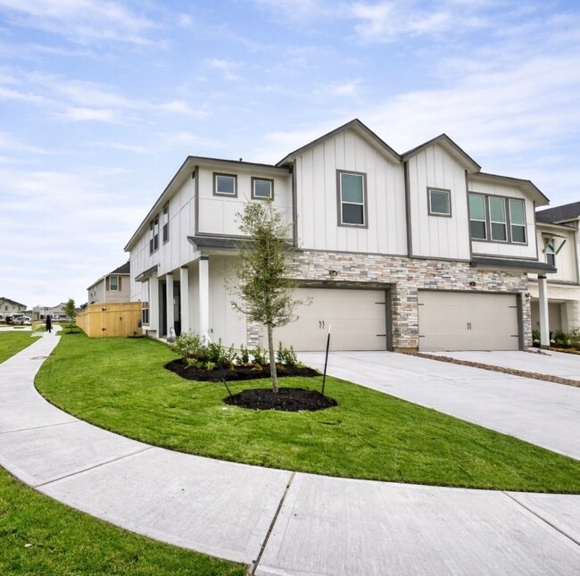 Foto del edificio - 5422 Holly Hvn Ct