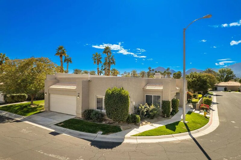 48626 Cll Esperanza, La Quinta, CA 92253 Townhome Rentals in La