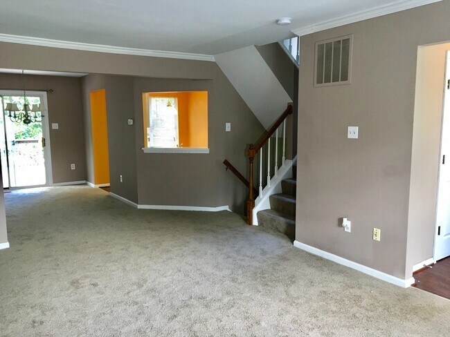 Foto del edificio - Charming 3 Bedroom/2.5 Bathroom Home in Owing Mills, MD!
