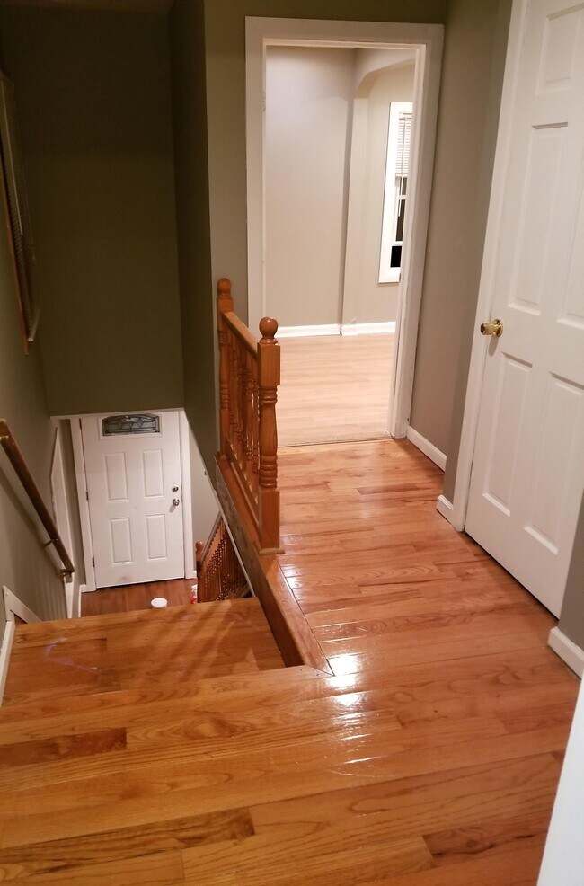 53 Colony St, Bridgeport, CT 06610 House Rental in Bridgeport, CT