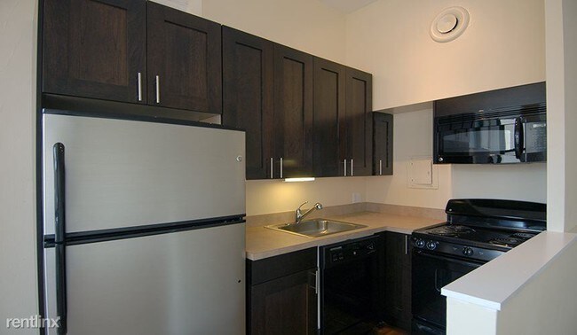 Foto del edificio - 510 W Wellington Ave