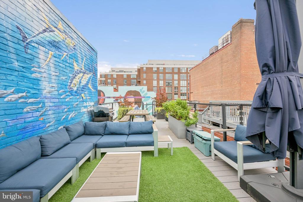 Foto principal - 2025 13th St NW