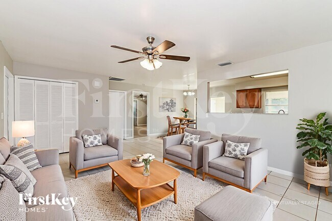 Foto del edificio - 1404 SE 30th St