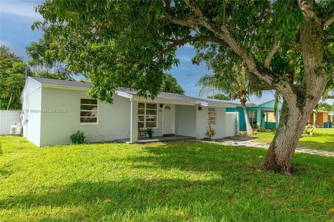 Foto del edificio - 310 NW 55th St