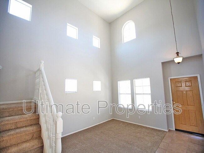 Foto del edificio - 9106 W Cypress St
