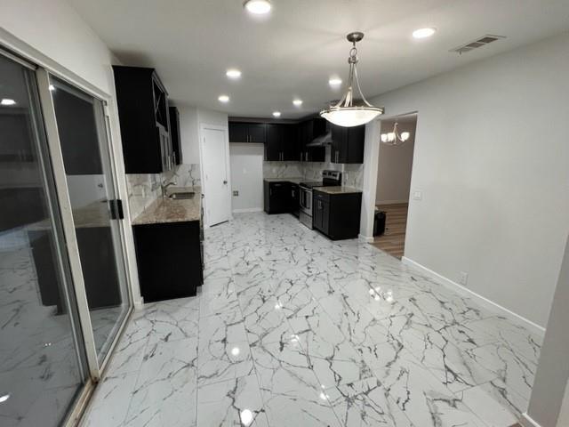 Foto del edificio - 7014 Glenshire Dr