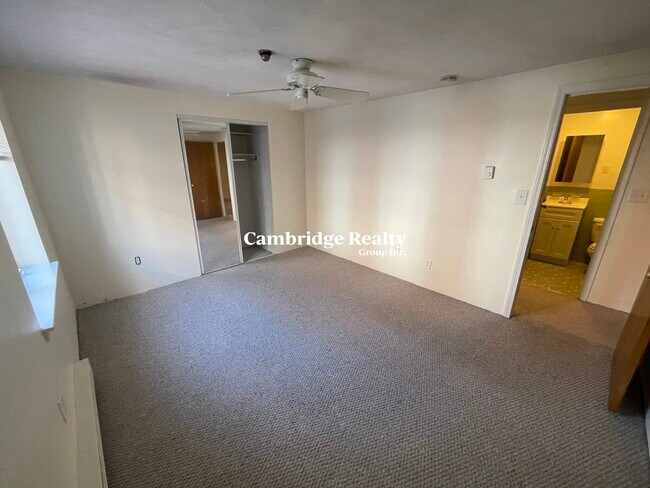 Foto del edificio - 33 Lodgen Ct