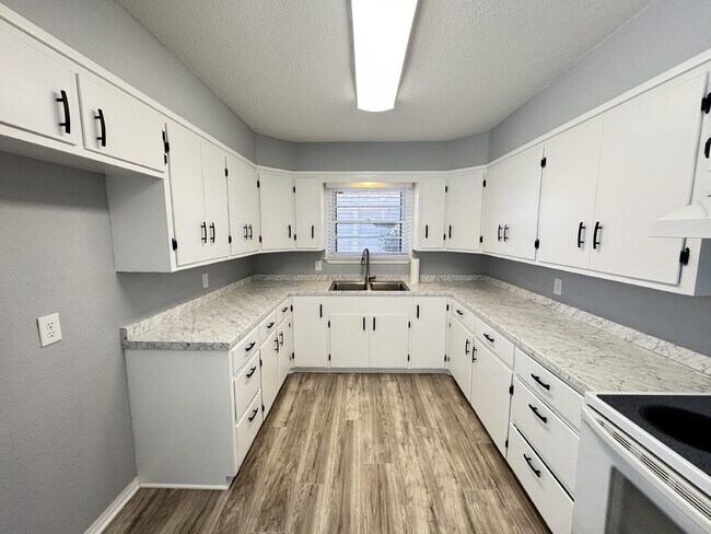 Foto del edificio - 2907 W 11th