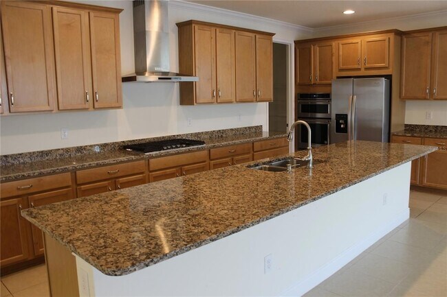 Building Photo - 5826 Long Shore Loop
