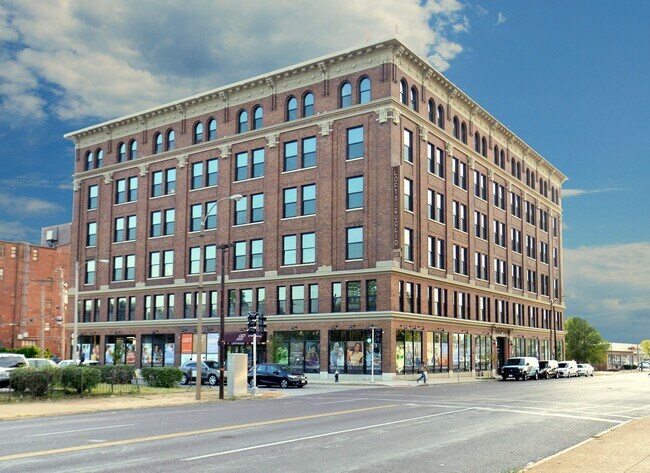 Foto del edificio - Lofts at Euclid