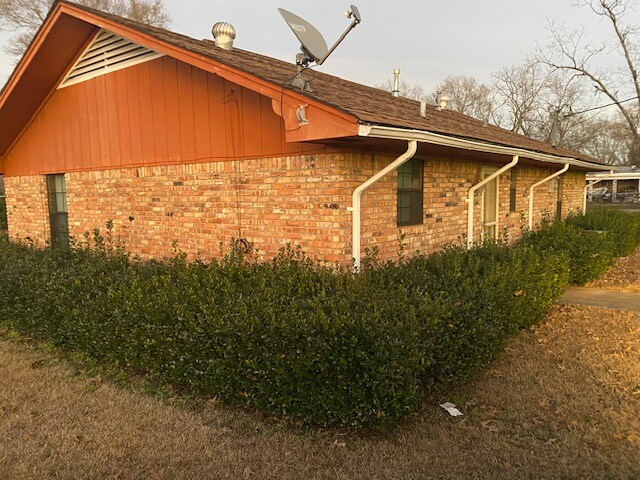 Primary Photo - 2493 4th St