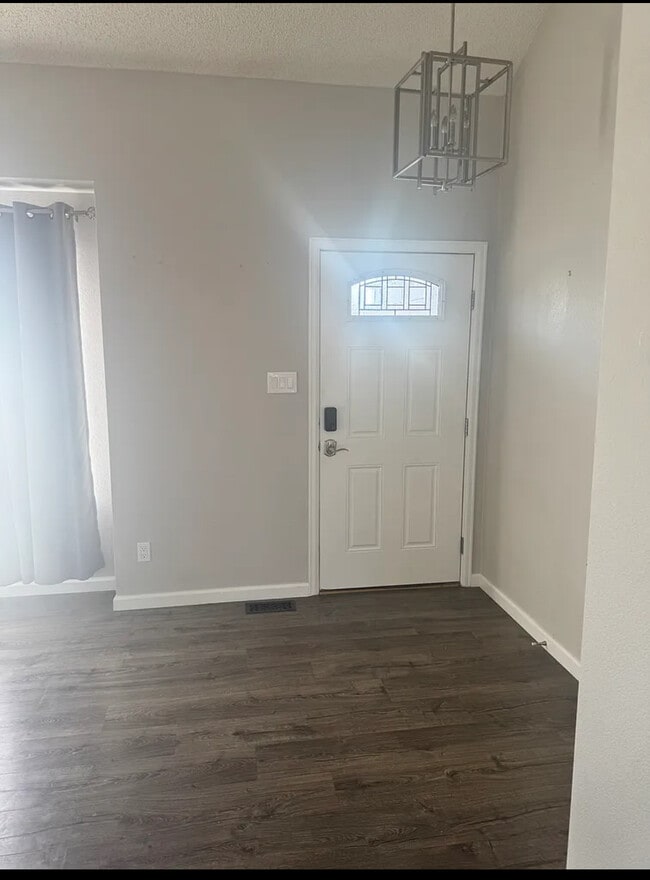 Building Photo - 1671 W 135th Dr