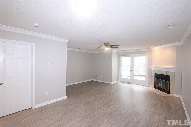 Building Photo - 5606 Split Oak Way