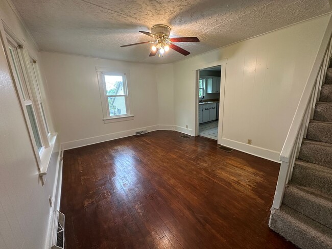 Foto del edificio - Nice 3 Bedroom, 1 Bathroom Home in Radford!