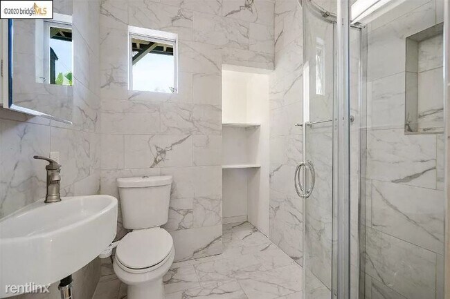 Building Photo - 3 br, 2 bath House - 1829 Bancroft Way A U...