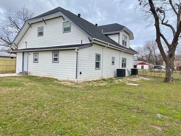 Foto del edificio - 3631 Bourland St