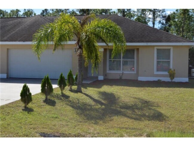 Foto del edificio - ANNUAL RENTAL - LEHIGH ACRES
