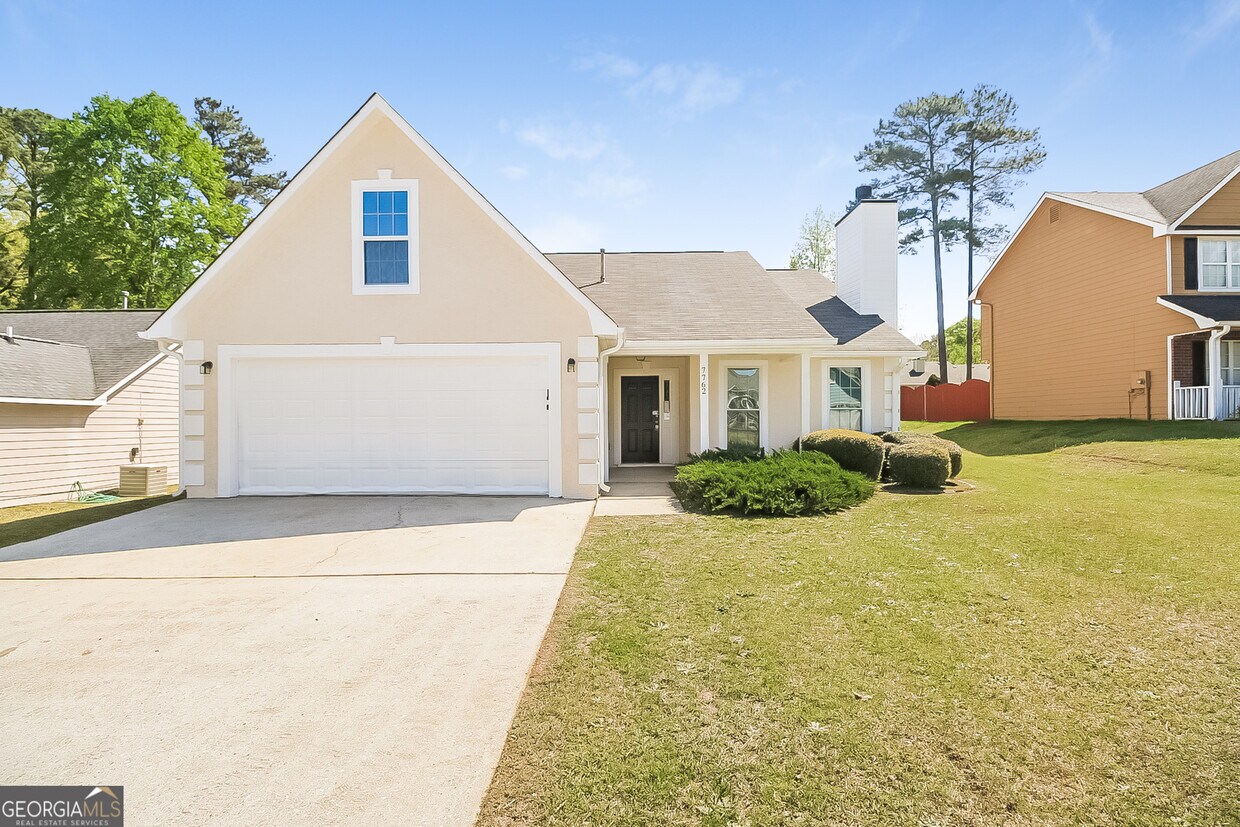 Foto principal - 7762 Briar Forest Ln