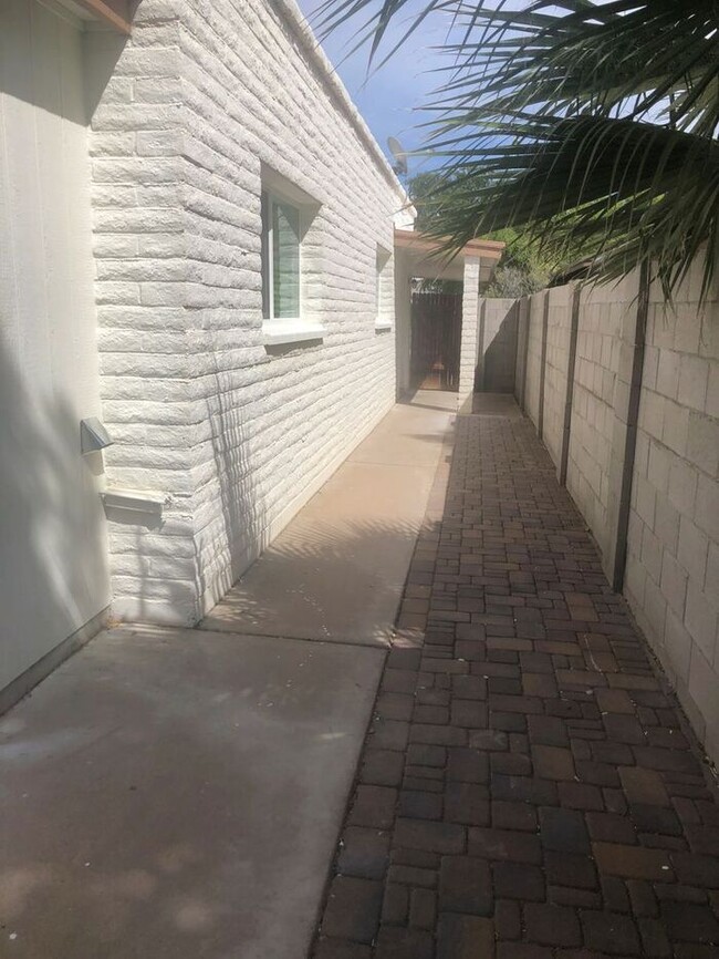 Foto del edificio - 2 Bedroom Duplex in Mesa!