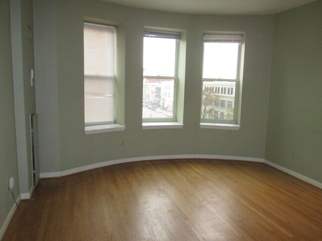 Foto del edificio - 2000 16th St NW