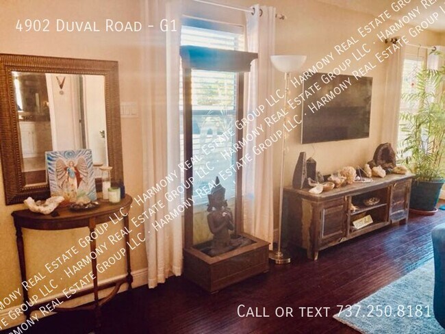 Foto del edificio - 4902 Duval Rd