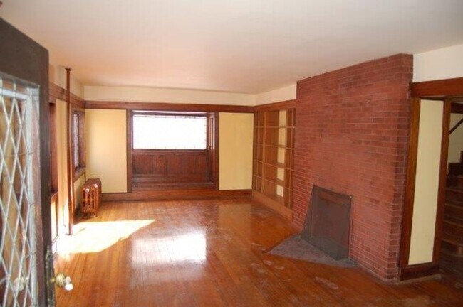 Foto del edificio - The Lamp House - 4 Br., 3 Bath Home  Available 8/15/2026-8/14/2027