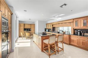 Foto del edificio - 20974 NE 38th Ave