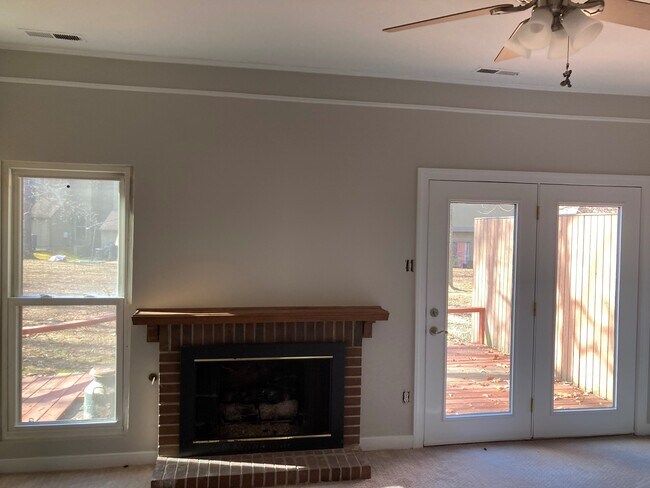 Living Room w/Gas Fireplace - 11775 N Briar Patch Dr