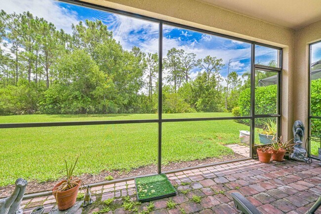 Foto del edificio - Single Family Home in Reflection Isles!