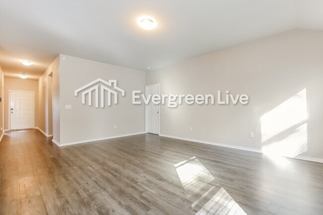 Foto del edificio - 12 Spring Ridge Lane