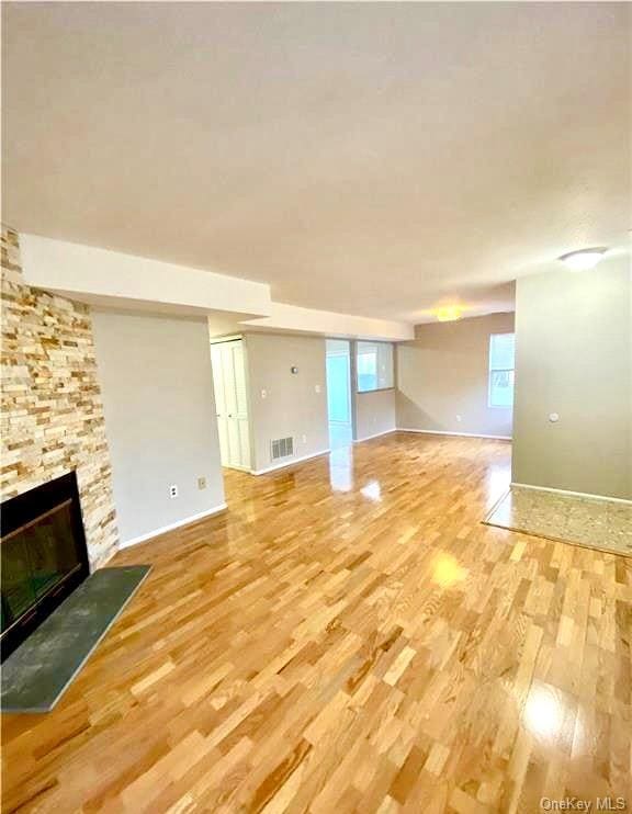 Building Photo - 2210 Whispering Hills Dr
