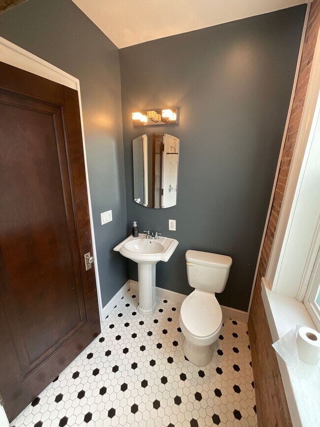 Foto del edificio - 2 Schonhardt St