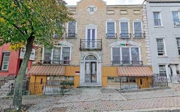 Building Photo - 164 Madison Ave