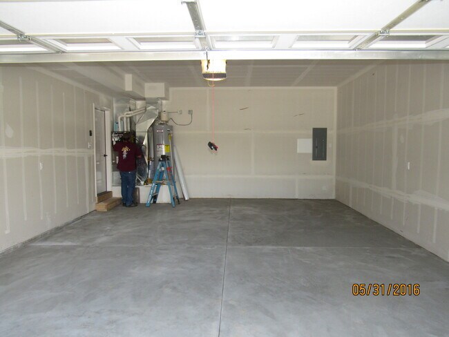 Building Photo - 313 Star Crossing