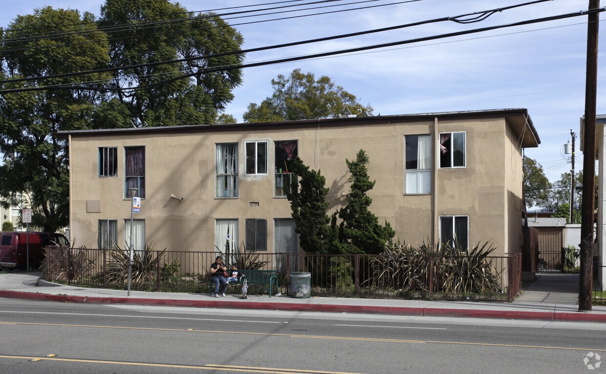 Foto del edificio - 1401 S Standard Ave