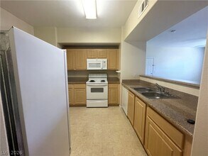 Building Photo - 8000 W Badura Ave