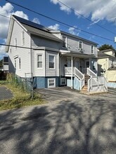 Building Photo - 22 Corson St