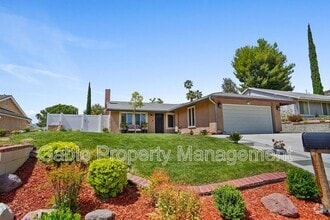 Building Photo - 14628 Daisy Meadow St