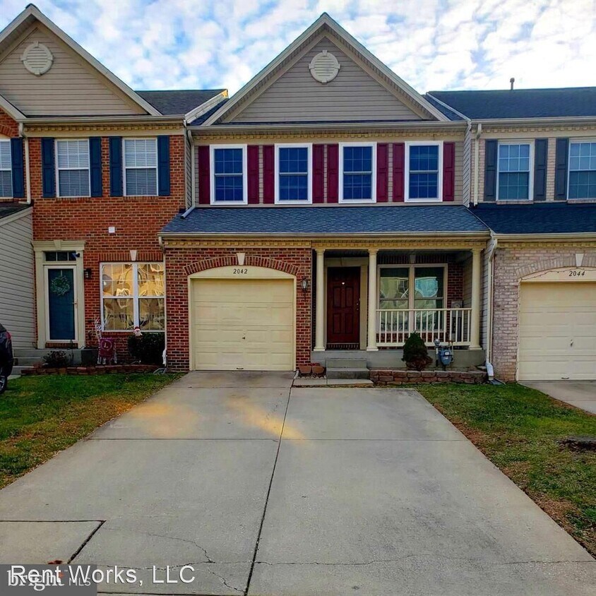 Primary Photo - 3 br, 2.5 bath House - 2042 Mardic Dr