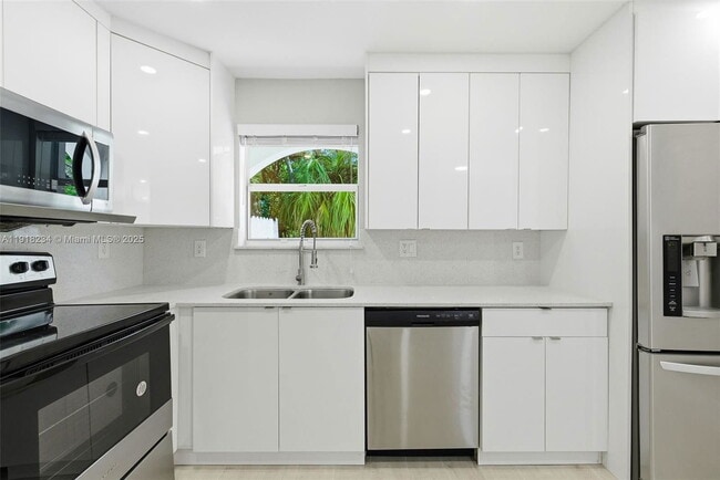 Photo - 11939 SW 218th St Apartment