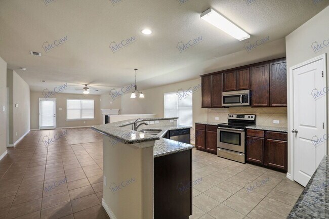 Building Photo - 2216 Eppright Dr