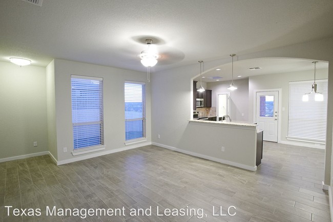 Building Photo - 7122 Faith Way