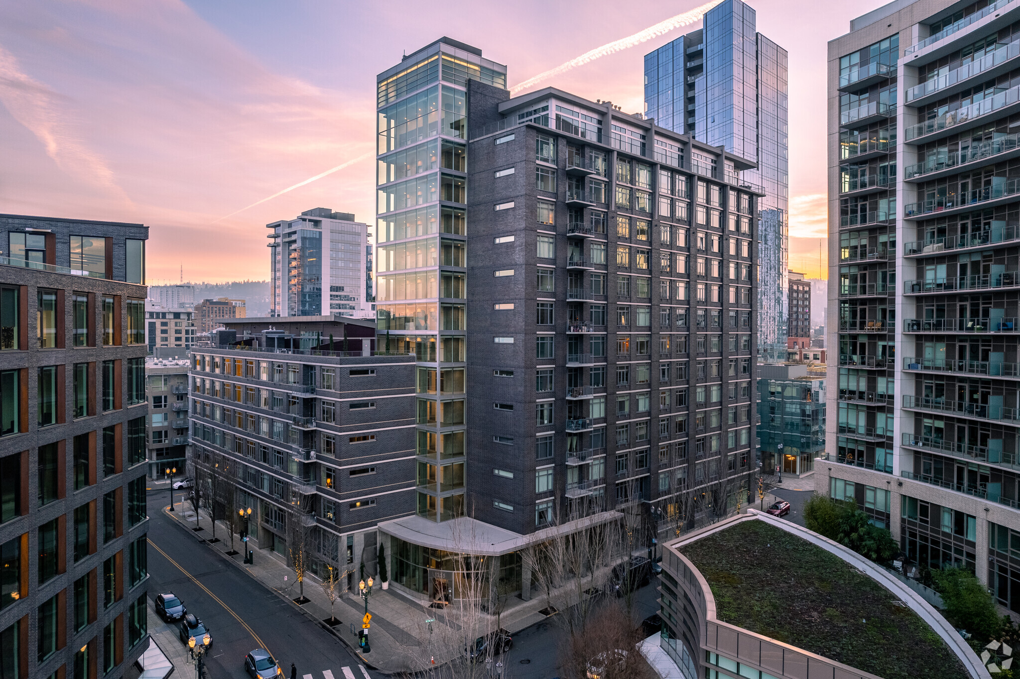 The Pinnacle Condominiums