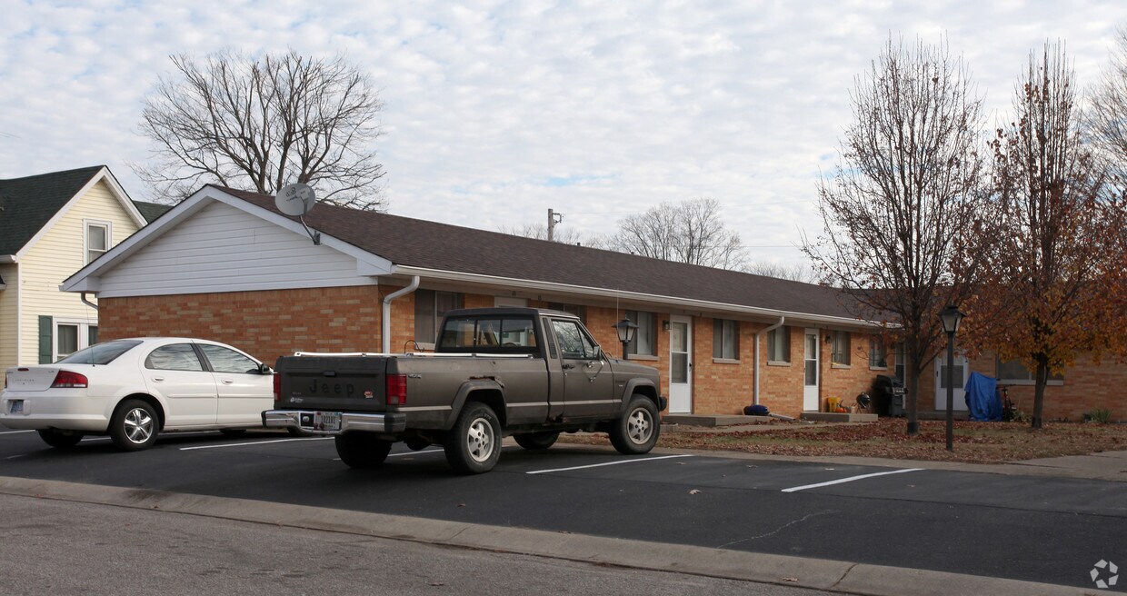 35 Overlook Dr, Bargersville, IN 46106 Apartments in Bargersville, IN