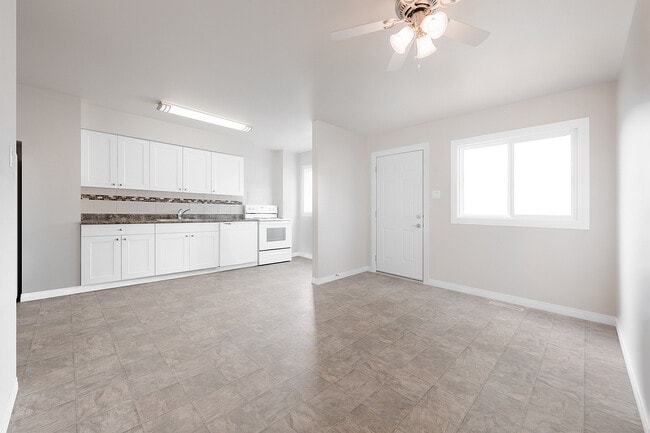 Building Photo - Rivervalley Townhomes