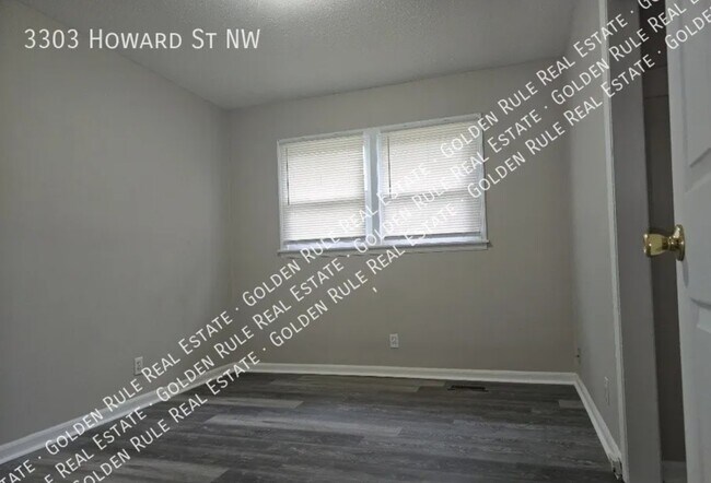 Foto del edificio - 3303 Howard St NW