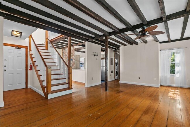 Foto del edificio - 3 Spring St