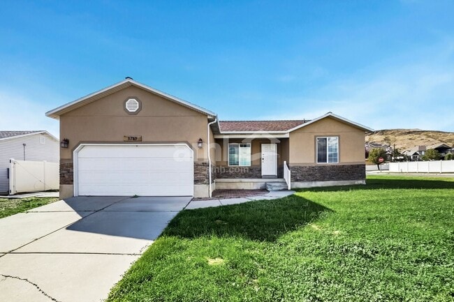 Building Photo - 5763 W Sunbright Ln